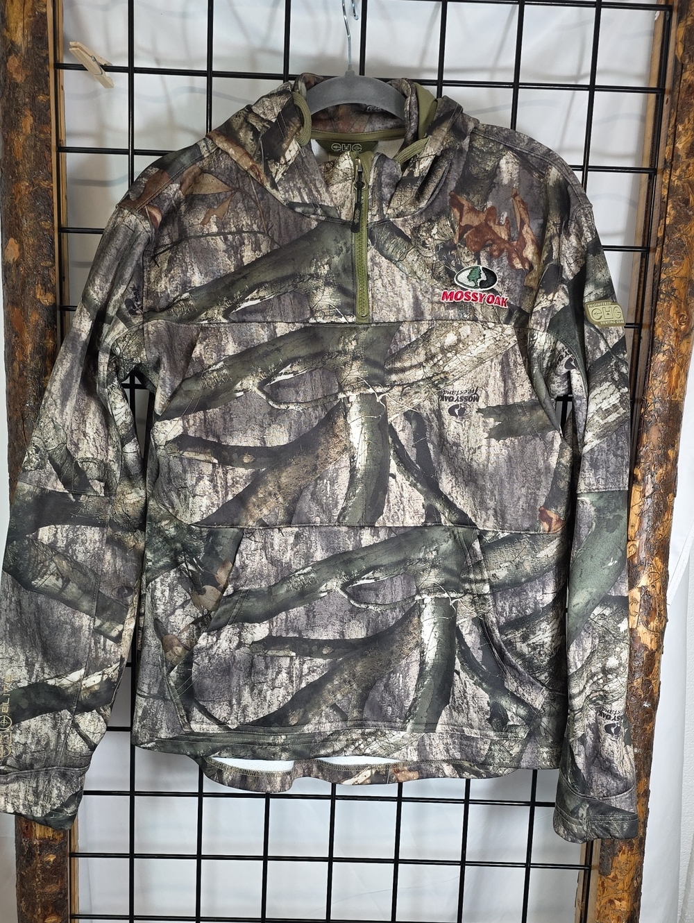 Mossy Oak Realtree-Style Camo Jacket in Green and Brown
